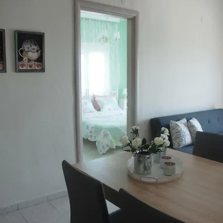 Apartment Vintage Ouranoupoli